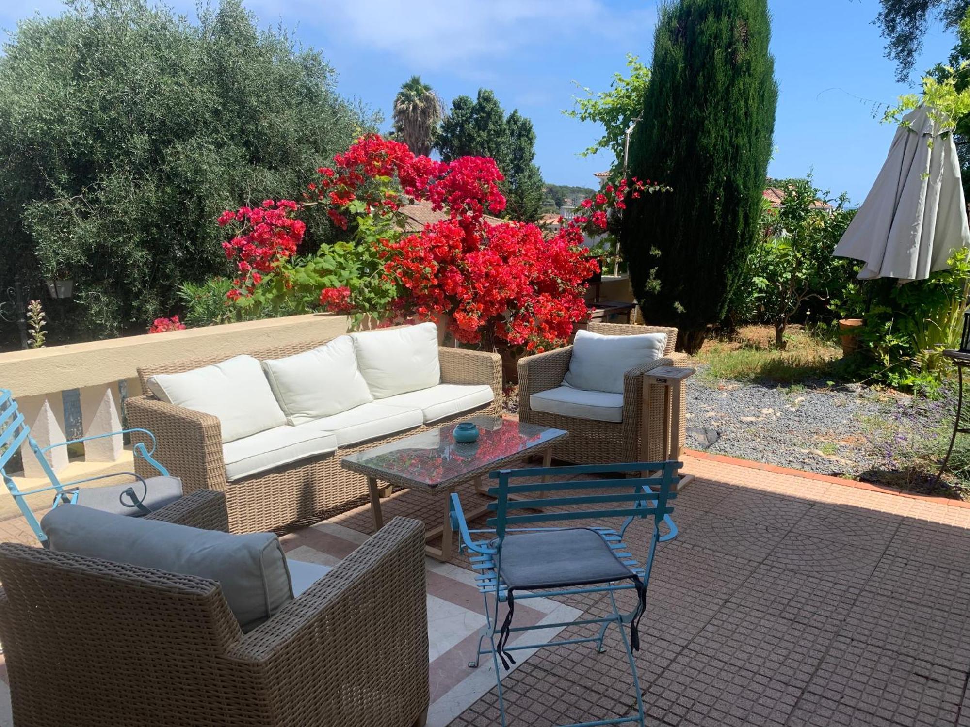 Magnifique Villa Pieds Dans L Eau Saint Jean Cap Ferrat Екстериор снимка